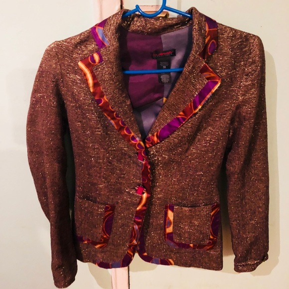 Brown blazer with gold threads by Custo. Size 36.